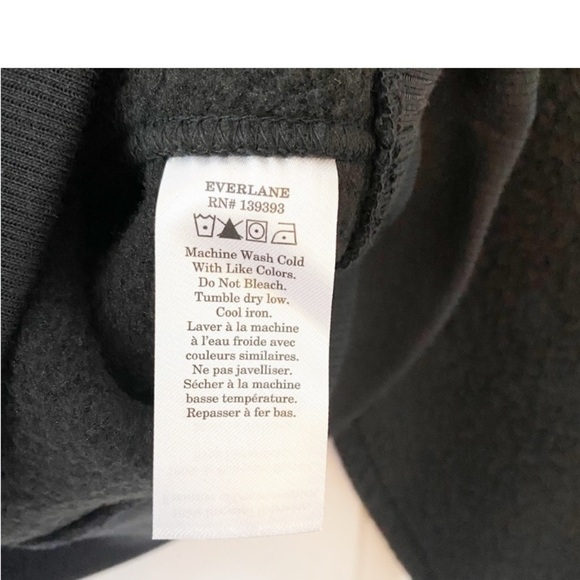 EVERLANE The ReNew Black Fleece Sherpa Crewneck Sweatshirt NWT - Picture 7 of 10